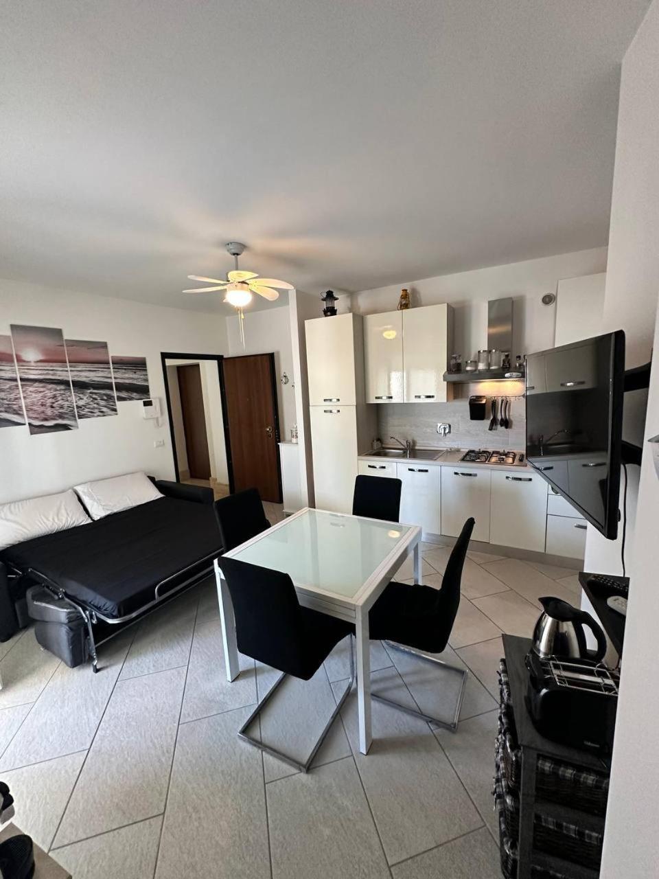 Un Passo Dal Mare Apartment เน็ตตูโน ภายนอก รูปภาพ